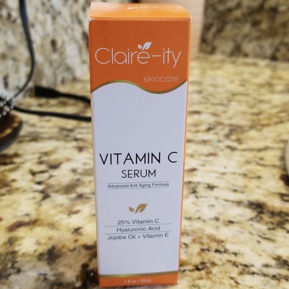 claire's vitamin c serum